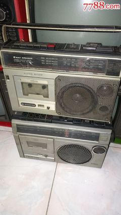 时光里的声音 两架三洋收录机的旧物情怀